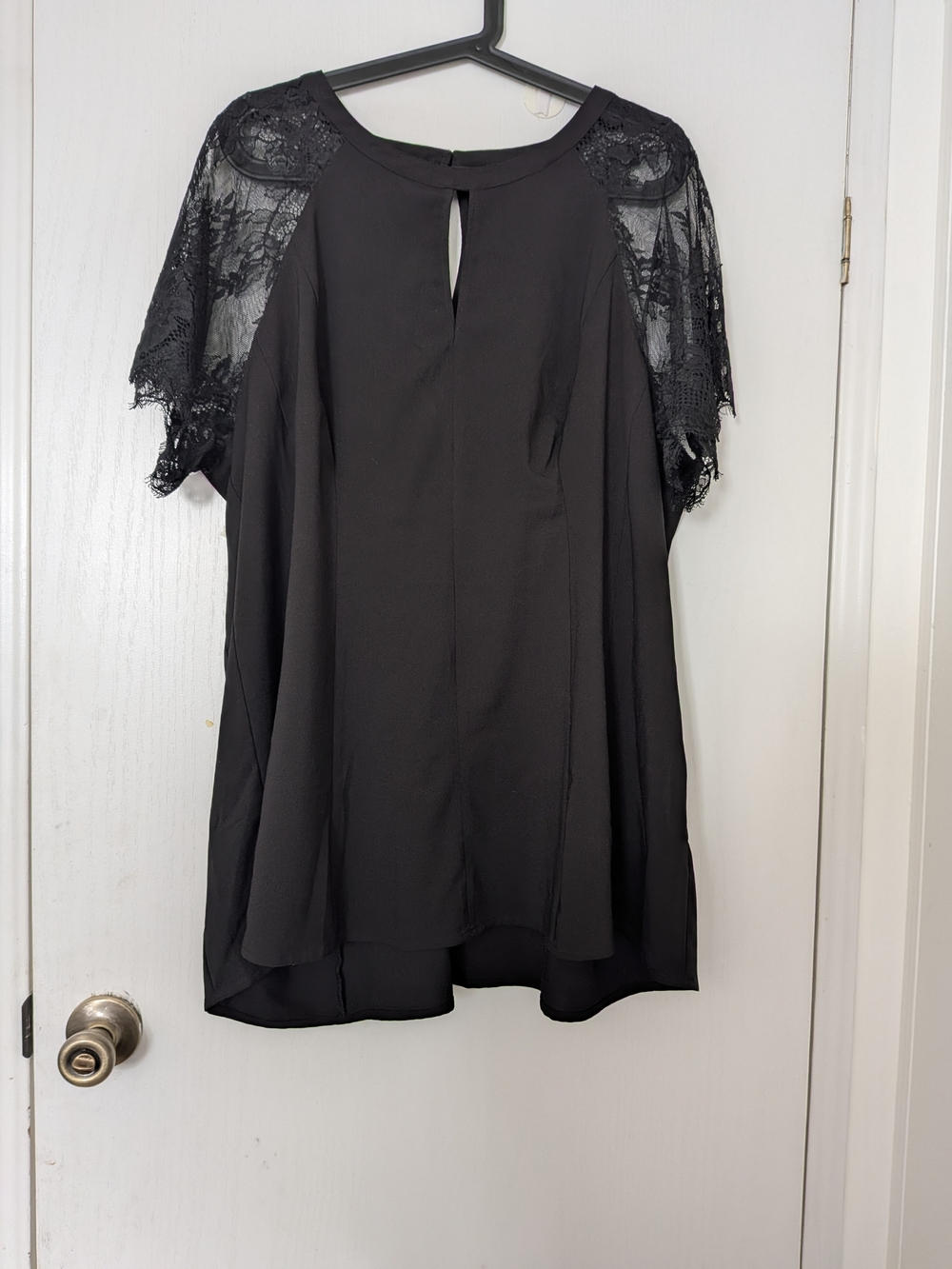Torrid 3XL Black Lace Sleeve Blouse